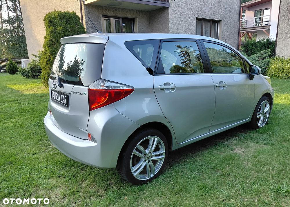 Toyota Verso S 1.33 VVT-i Cool - 7