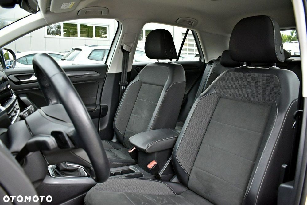 Volkswagen T-Roc 1.5 TSI Style DSG - 11