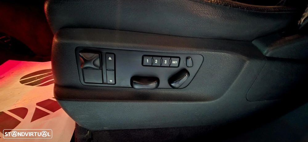 Porsche Cayenne Diesel Tiptronic S - 11