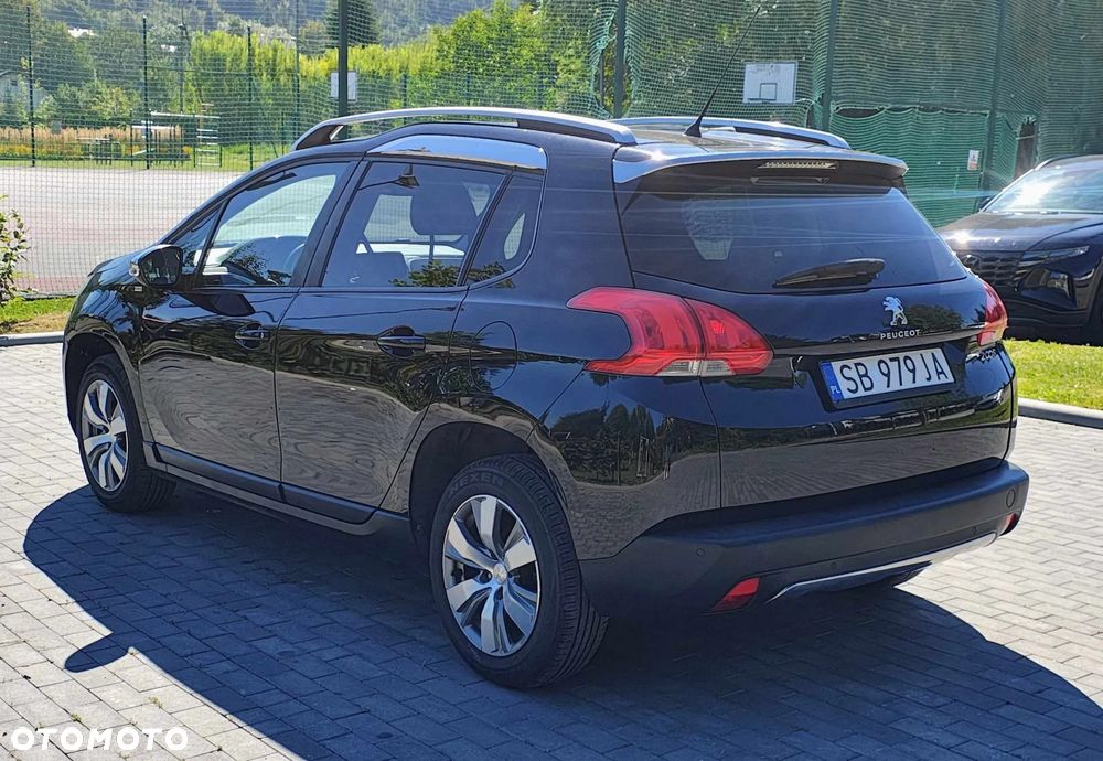 Peugeot 2008 1.2 Pure Tech GPF Style - 6