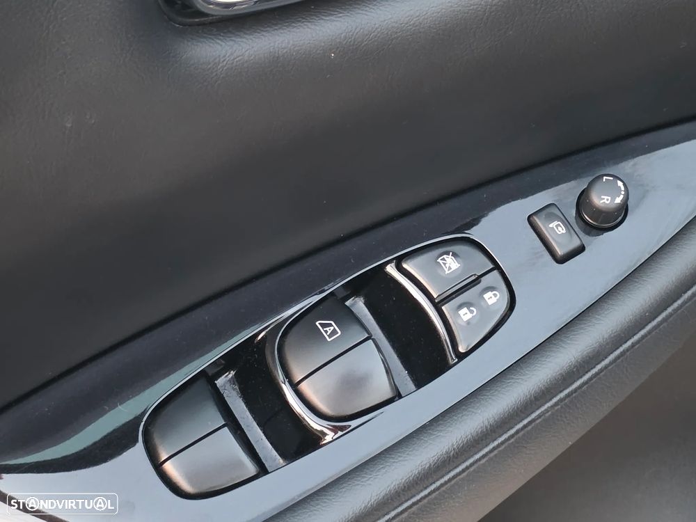 Nissan Leaf 30 kWh (c/ Bateria) Tekna — fotografia 9