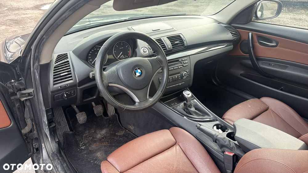 BMW Seria 1 - 22