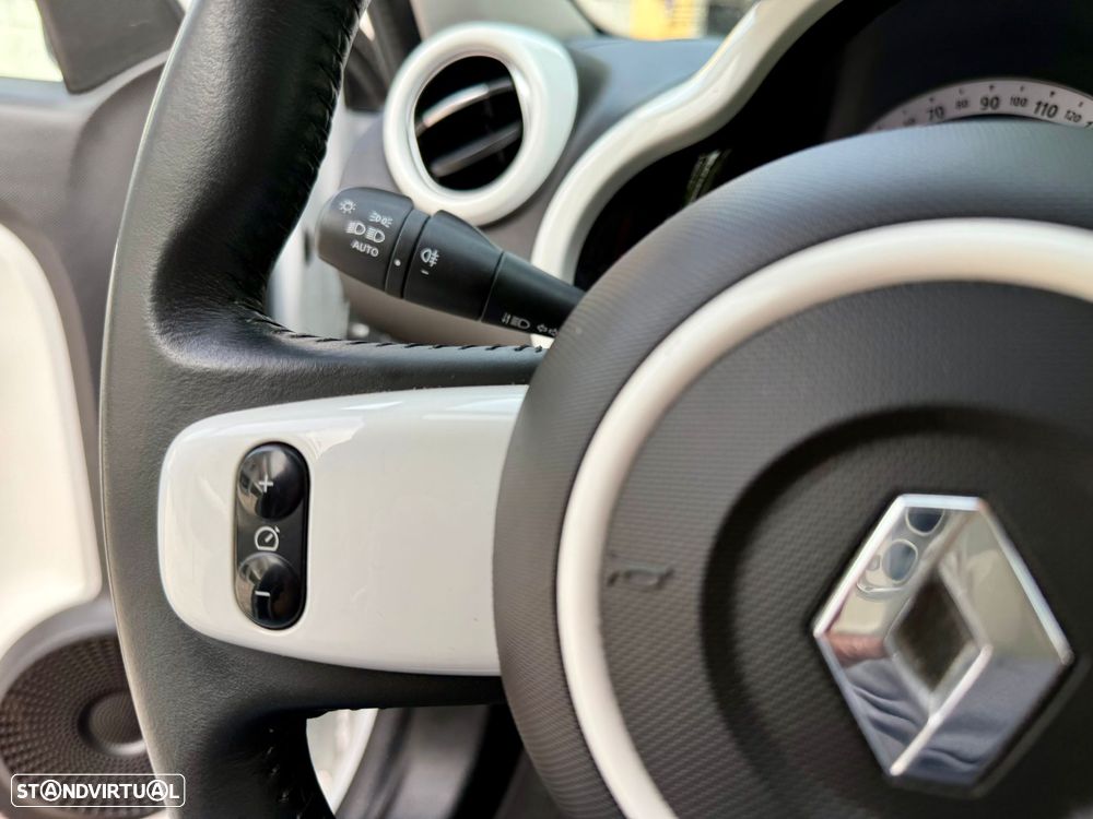 Renault Twingo 1.0 SCe Intens - 21