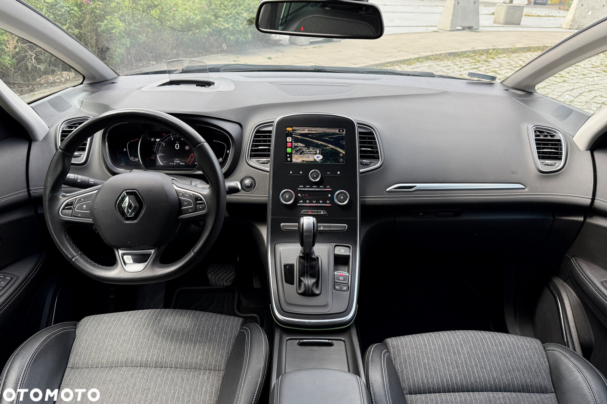 Renault Grand Scenic - 7