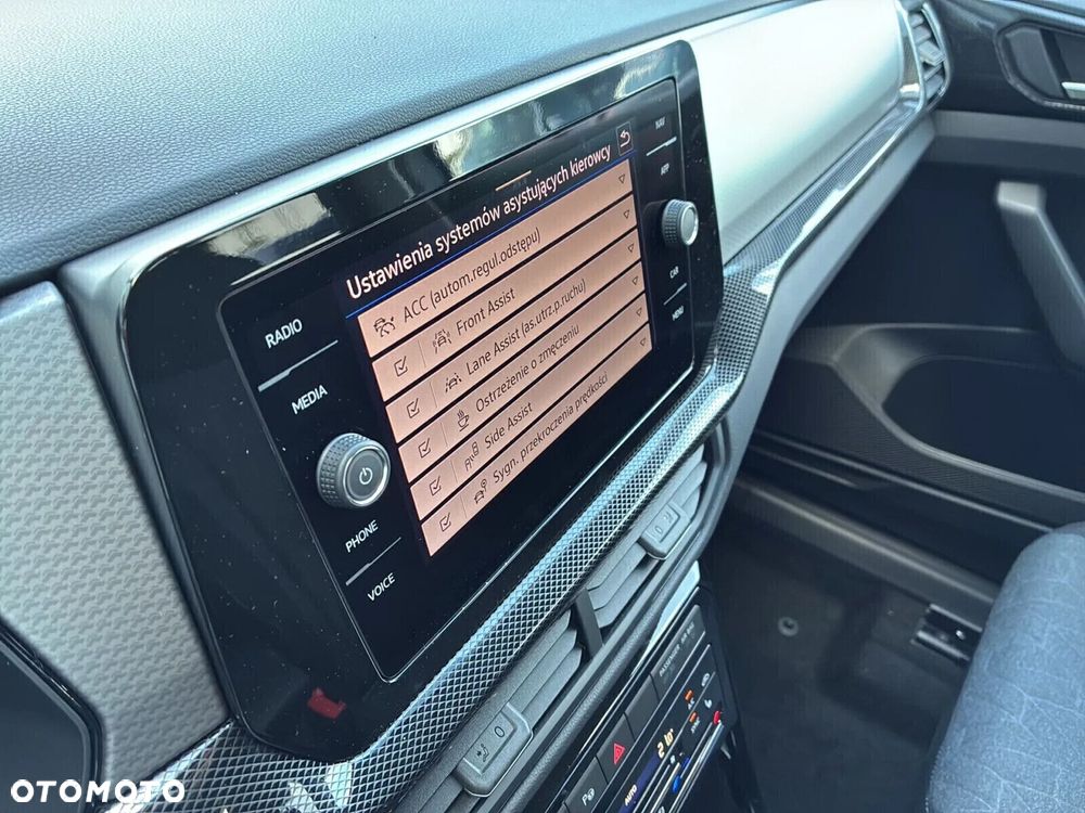 Volkswagen T-Cross - 14