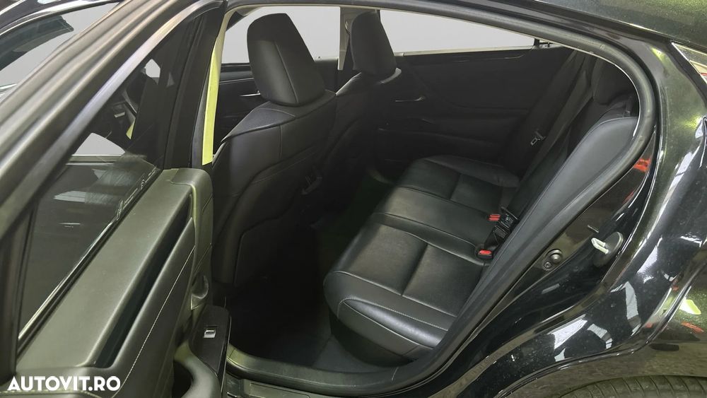 Lexus Seria ES 300h Executive Line - 7