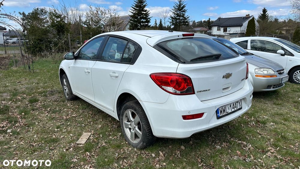 Chevrolet Cruze - 5