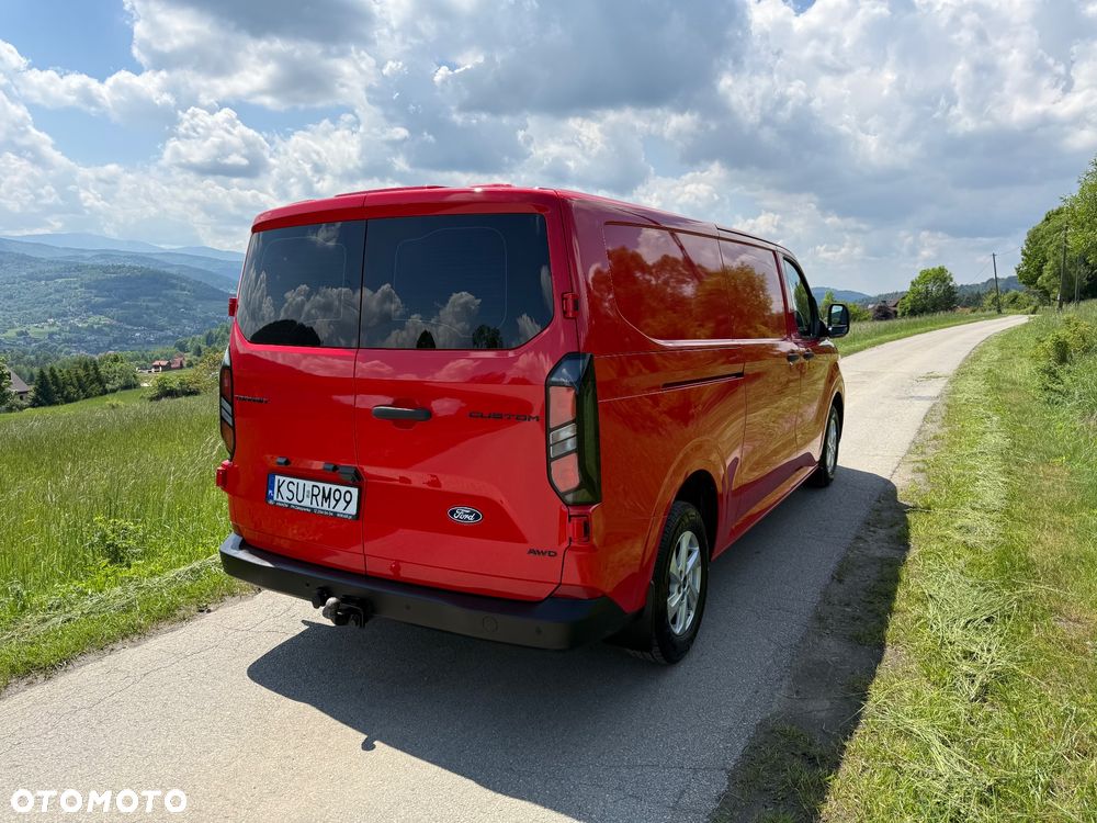 Ford TRANSIT CUSTOM AWD - 4