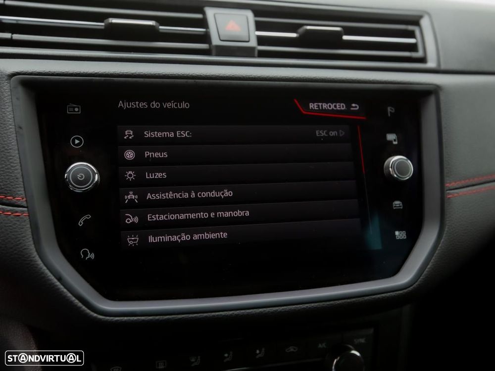 SEAT Arona 1.0 TSI FR - 24