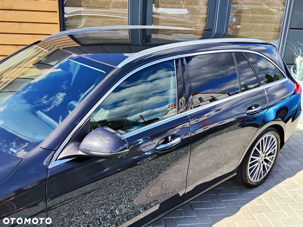 Mercedes-Benz Klasa C 220 d 4Matic 9G-TRONIC Avantgarde - 3