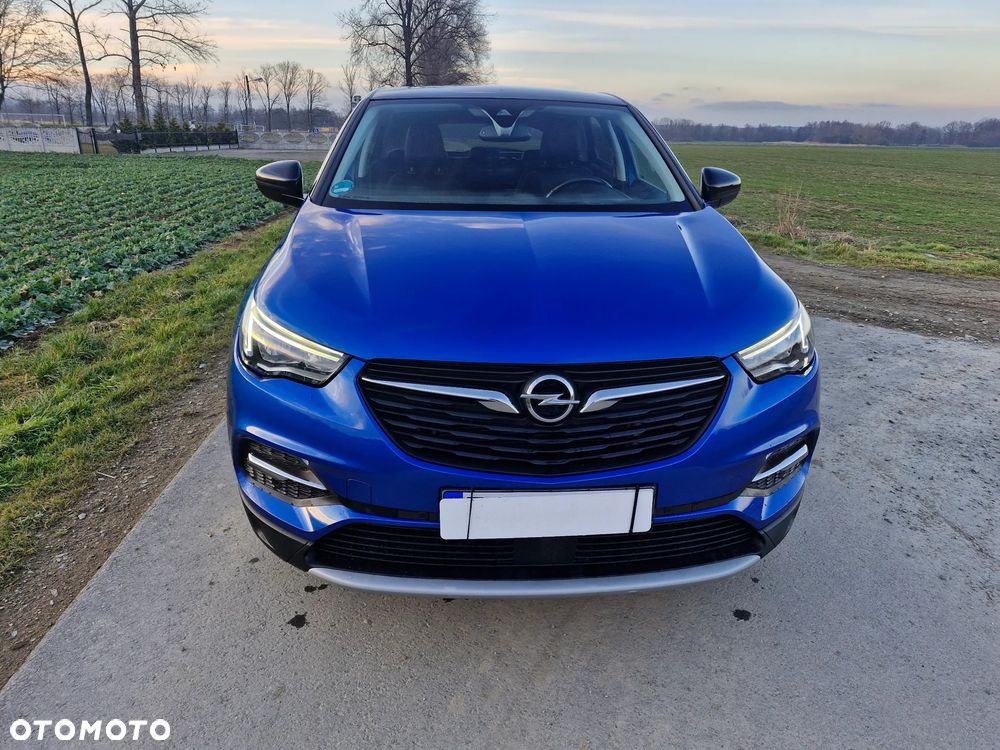 Opel Grandland X 1.2 Start/Stop INNOVATION - 2