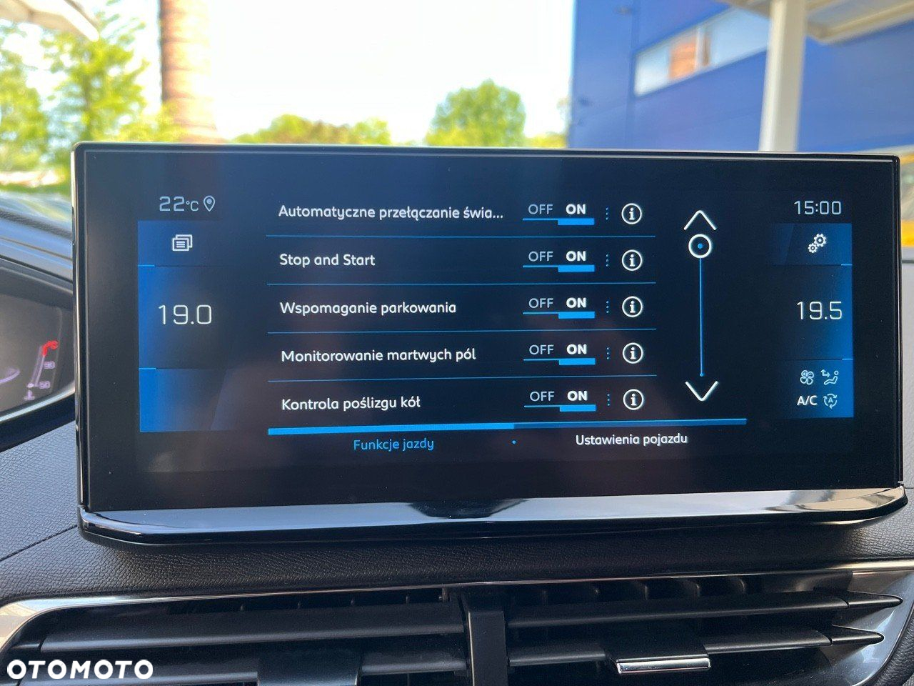 Peugeot 3008 1.2 PureTech Allure Pack S&S EAT8 - 19