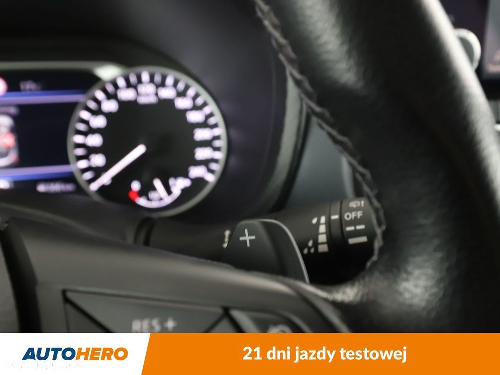 Nissan Juke 1.0 DIG-T N-Connecta DCT - 27