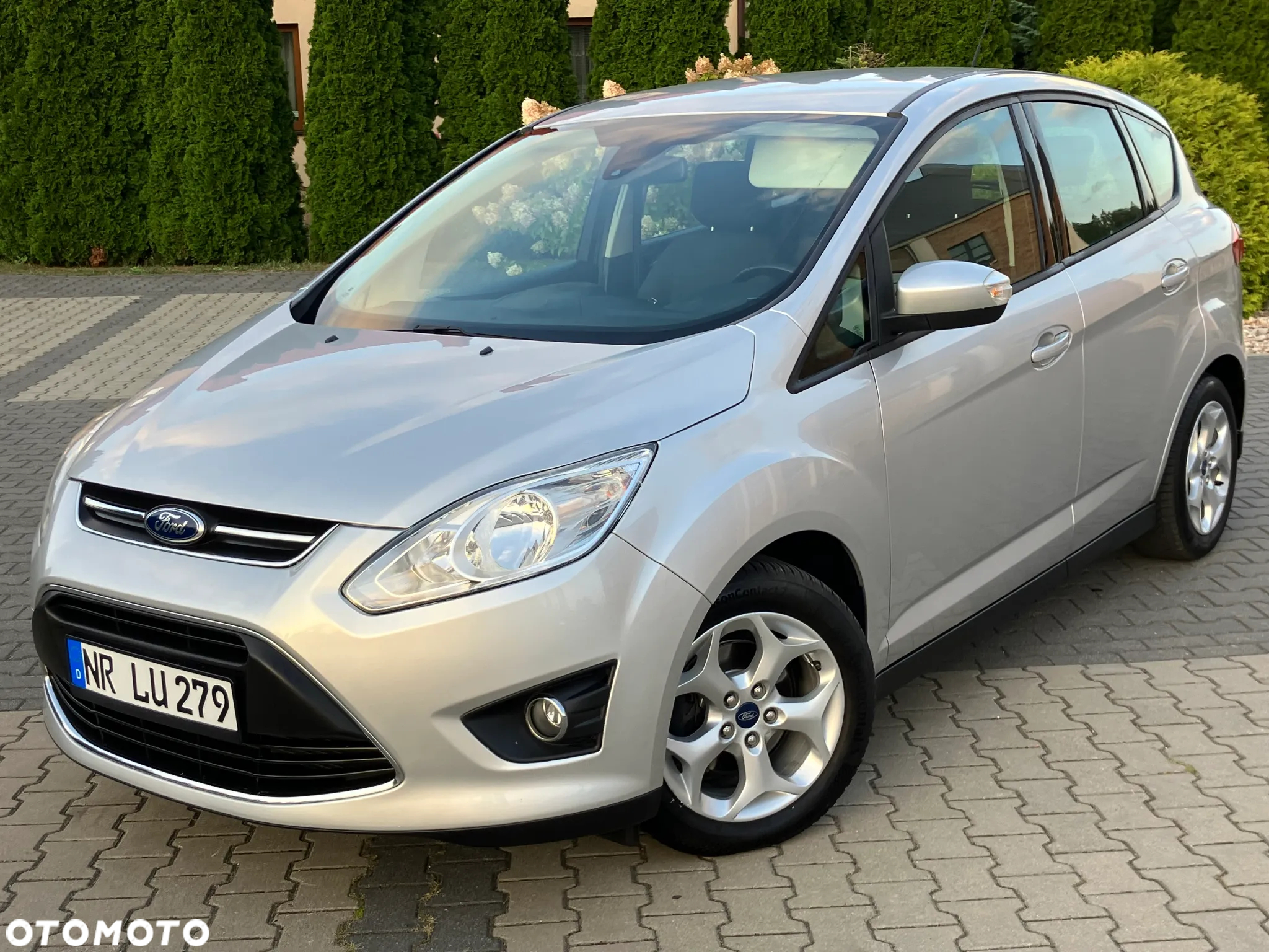 Ford C-MAX 1.6 Ti-VCT SYNC Edition - 2