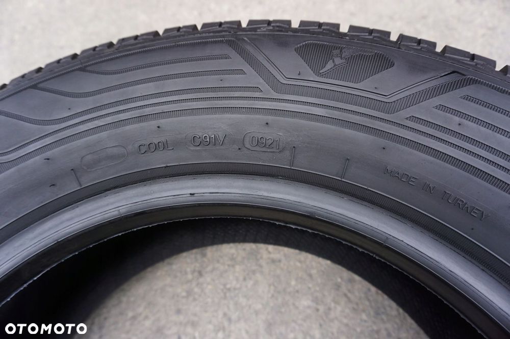 Goodyear Vector 4seasons Cargo 215/65R16C 106T W16 - 14