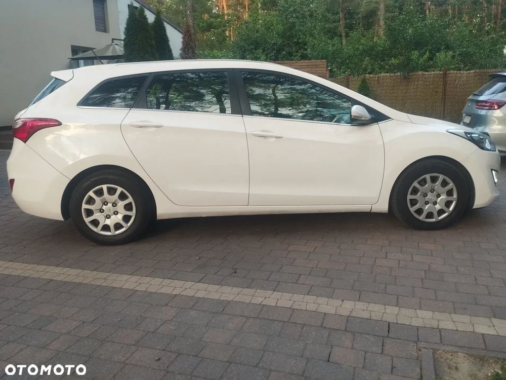 Hyundai i30 i30cw 1.6 CRDi Trend - 15