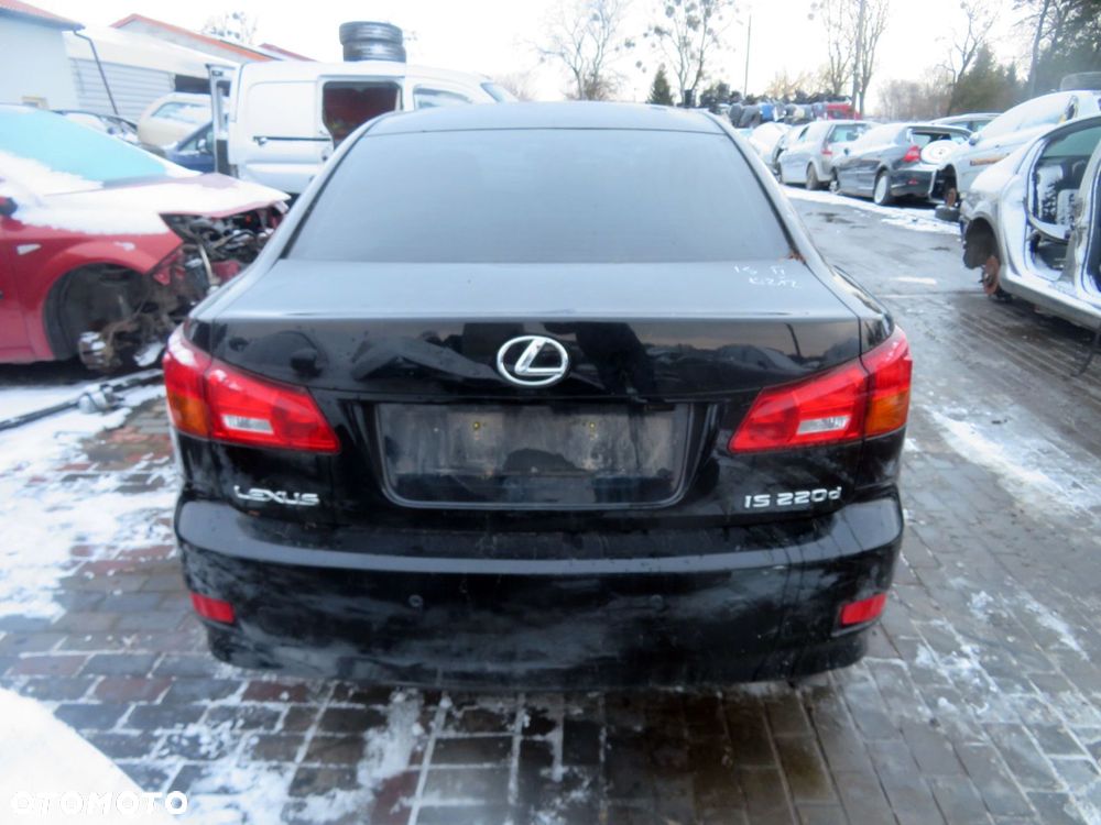 SZYBA TYLNA IS II E2  LEXUS 2005-2010 - 1
