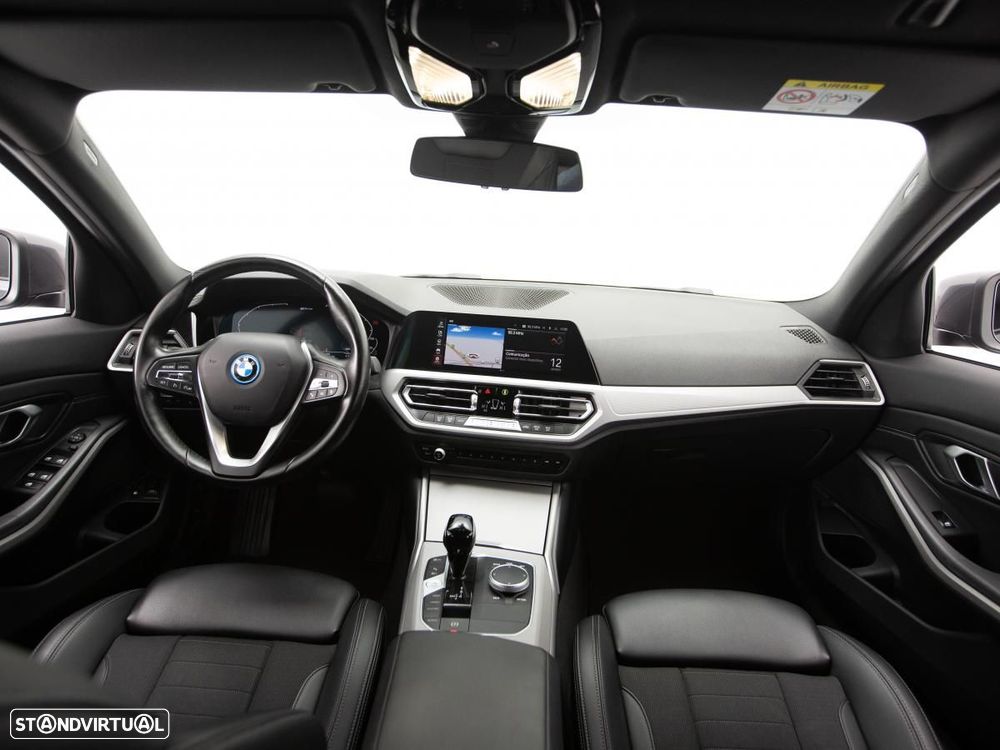 BMW 320 e Corporate Edition Auto - 7