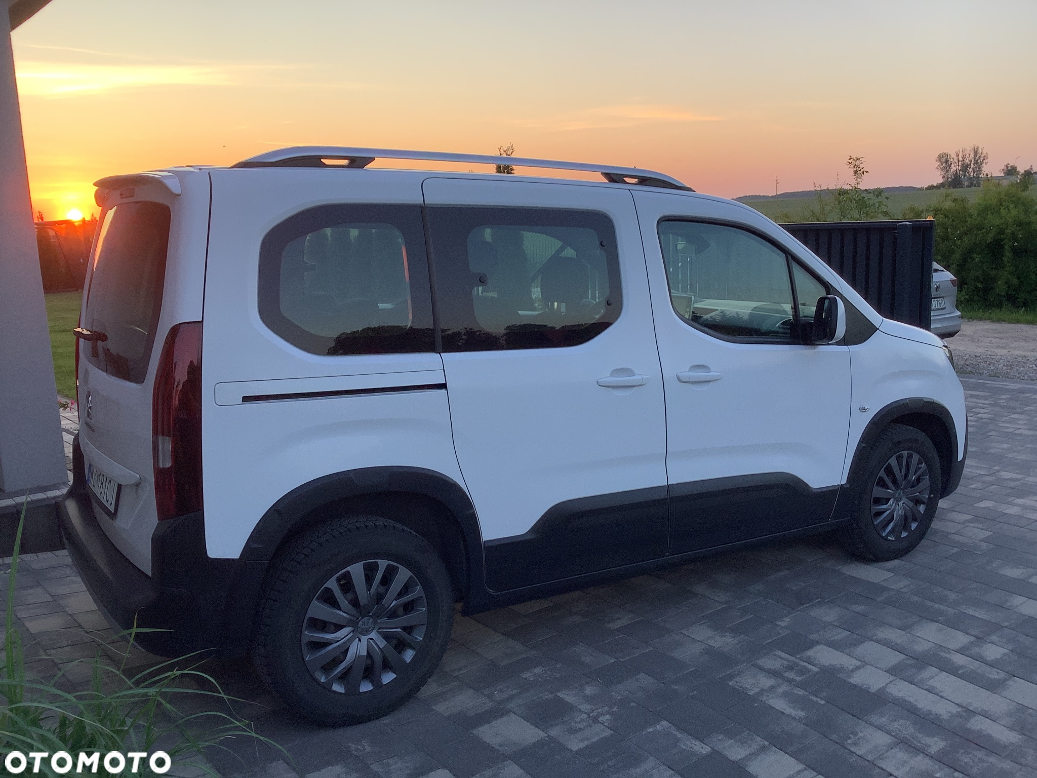 Peugeot Rifter 1.5 BlueHDI Allure Pack S&S - 4
