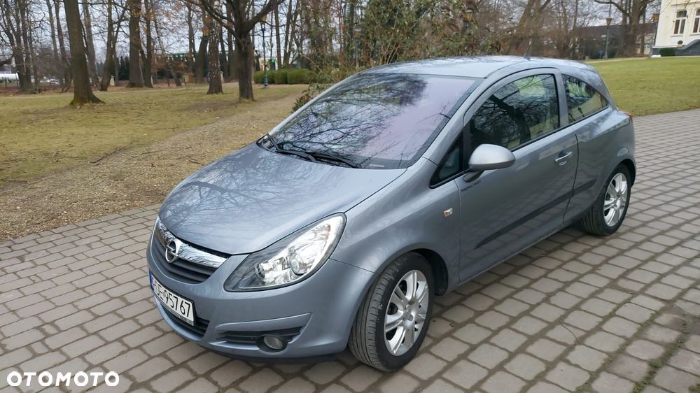Opel Corsa - 3