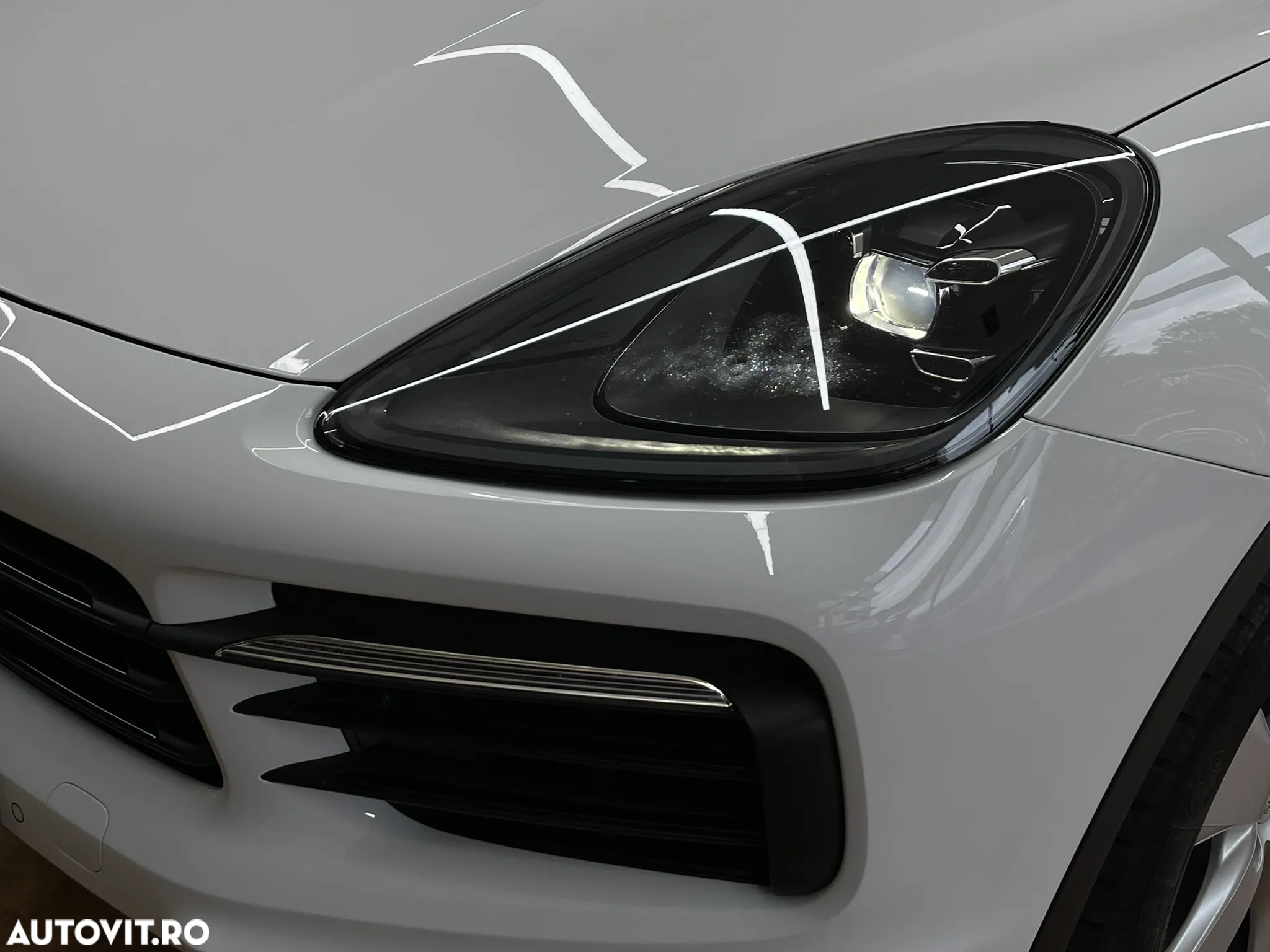 Porsche Cayenne - 10