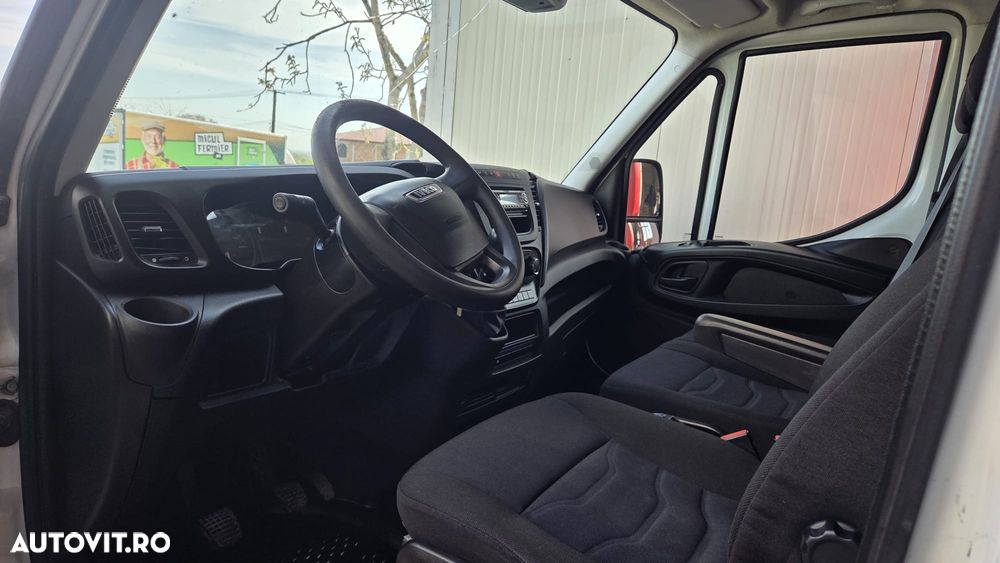 Iveco Daily 50/35-150 , 6.2 m lungime, 3.0L, cat B, cash sau leasing - 19
