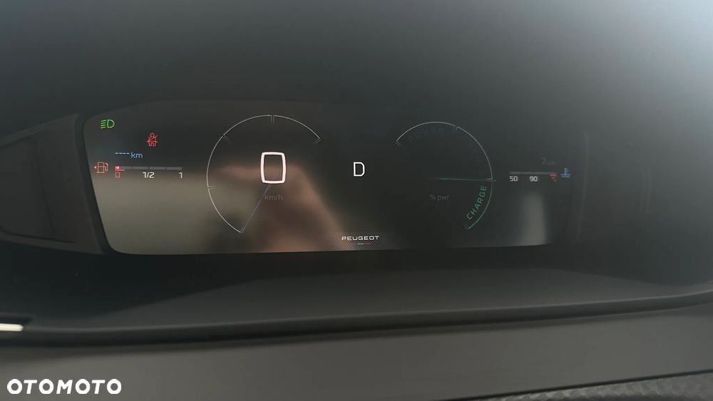 Peugeot 2008 PureTech mHEV Allure e-DCS6 - 18