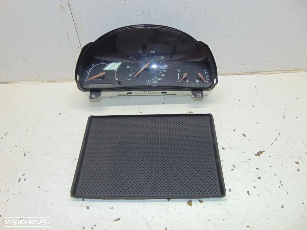 Saab 93 conta kilómetros /Tapete borracha - 1