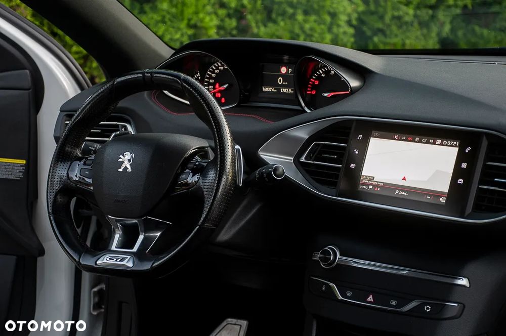 Peugeot 308 - 13