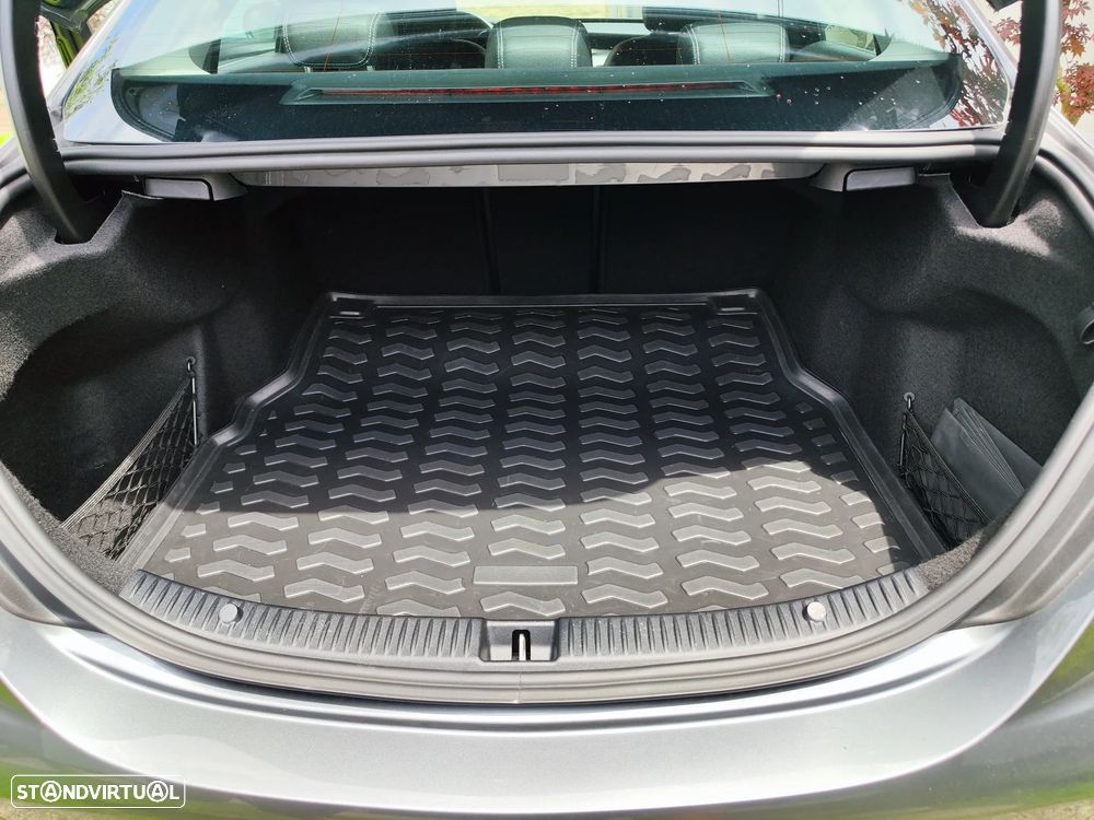 Mercedes-Benz C 220 d Avantgarde - 12