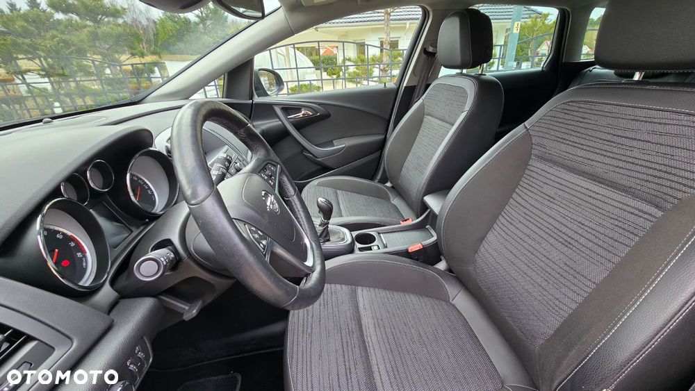 Opel Astra 1.4 T Sport EU6 - 12