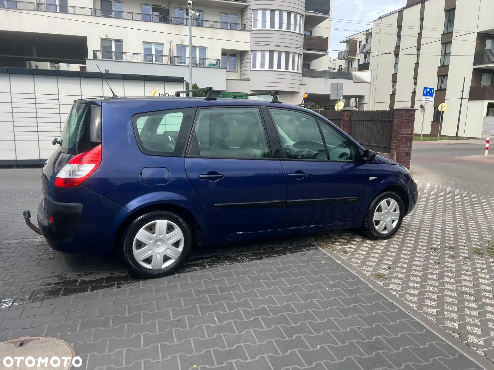 Renault Scenic 1.6 16V 110 Dynamique - 3