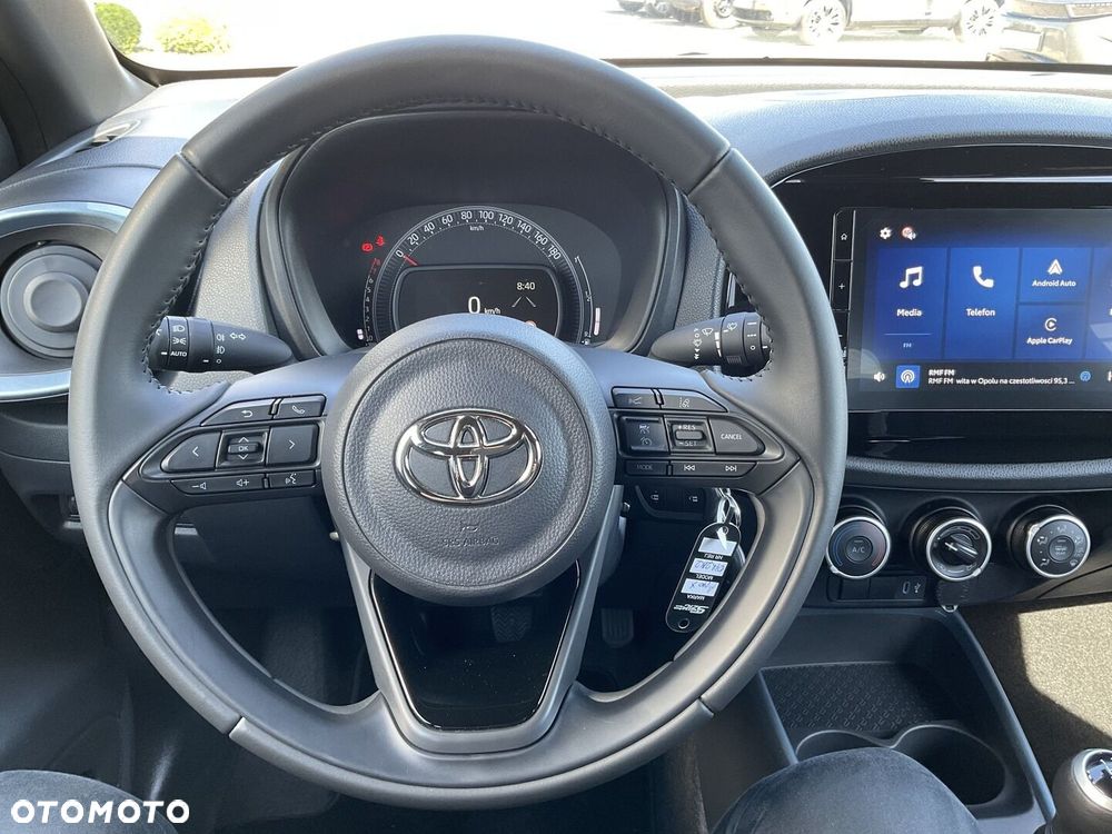 Toyota Aygo X - 16