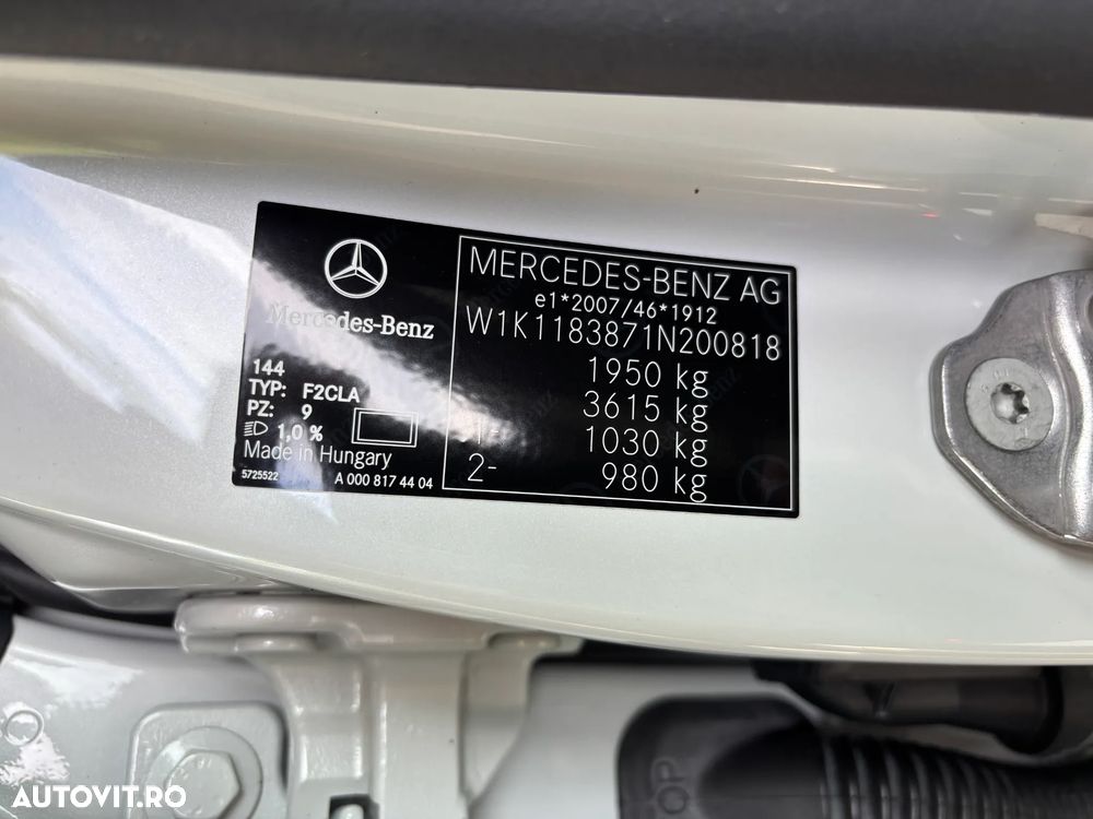 Mercedes-Benz CLA 200 7G-DCT Edition AMG Line - 39