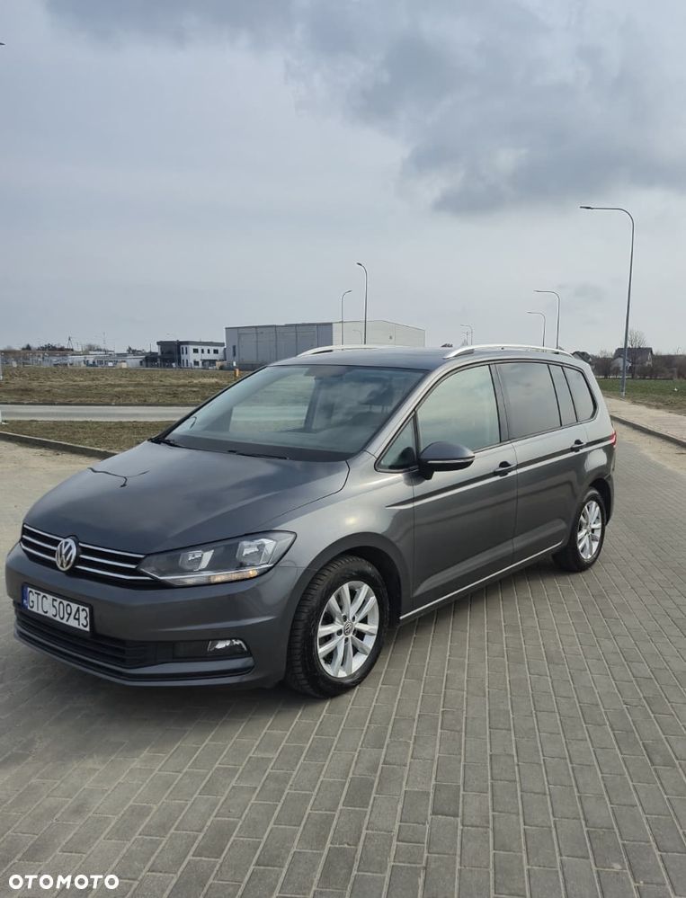 Volkswagen Touran 2.0 TDI SCR (BlueMotion Technology) DSG Comfortline - 4