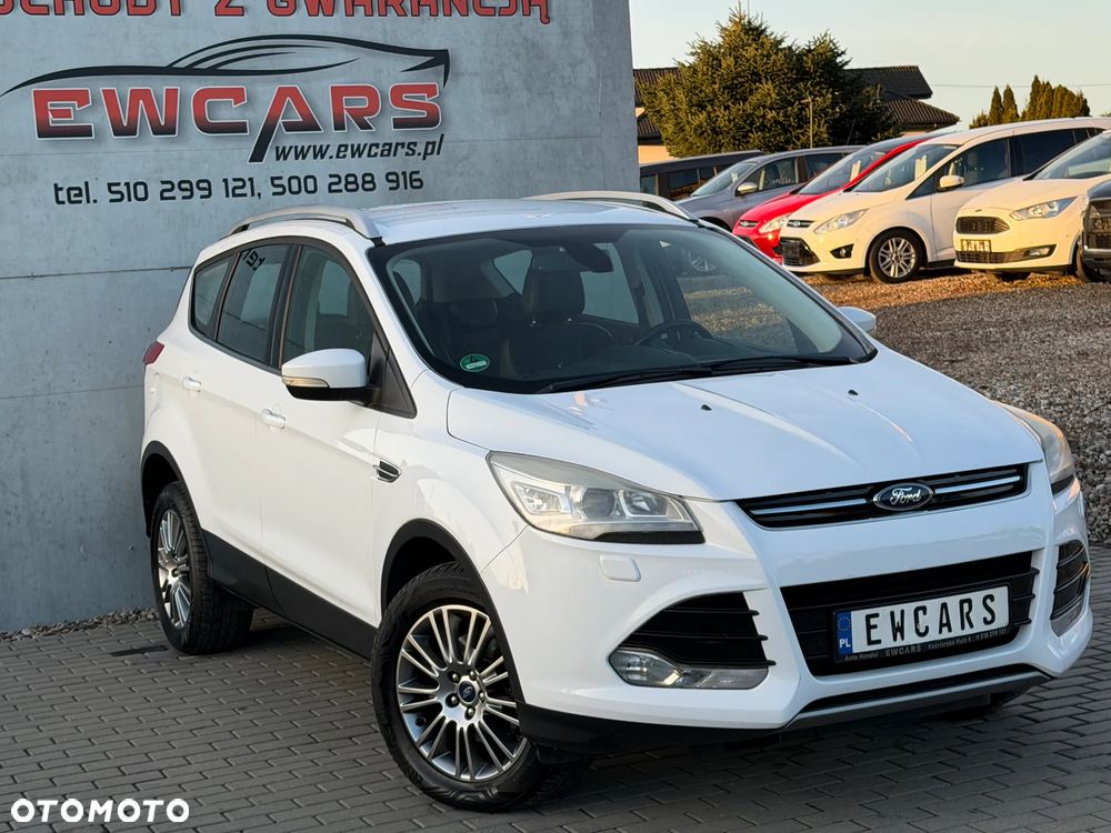 Ford Kuga 1.6 EcoBoost 2x4 Titanium - 2