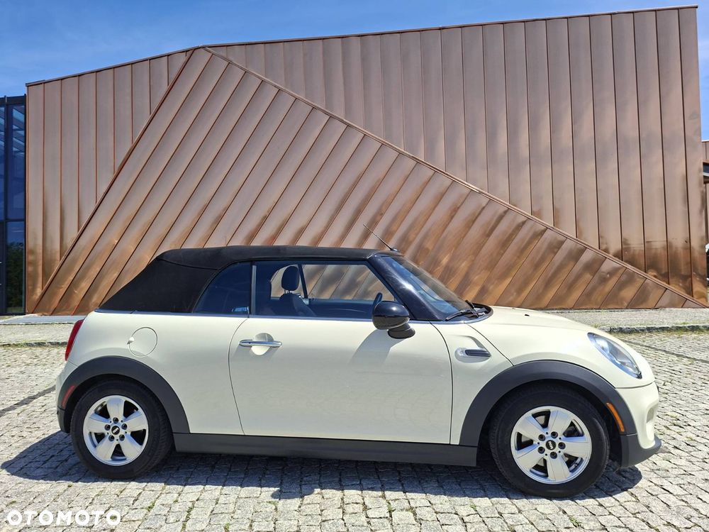 MINI Cooper Standard - 4