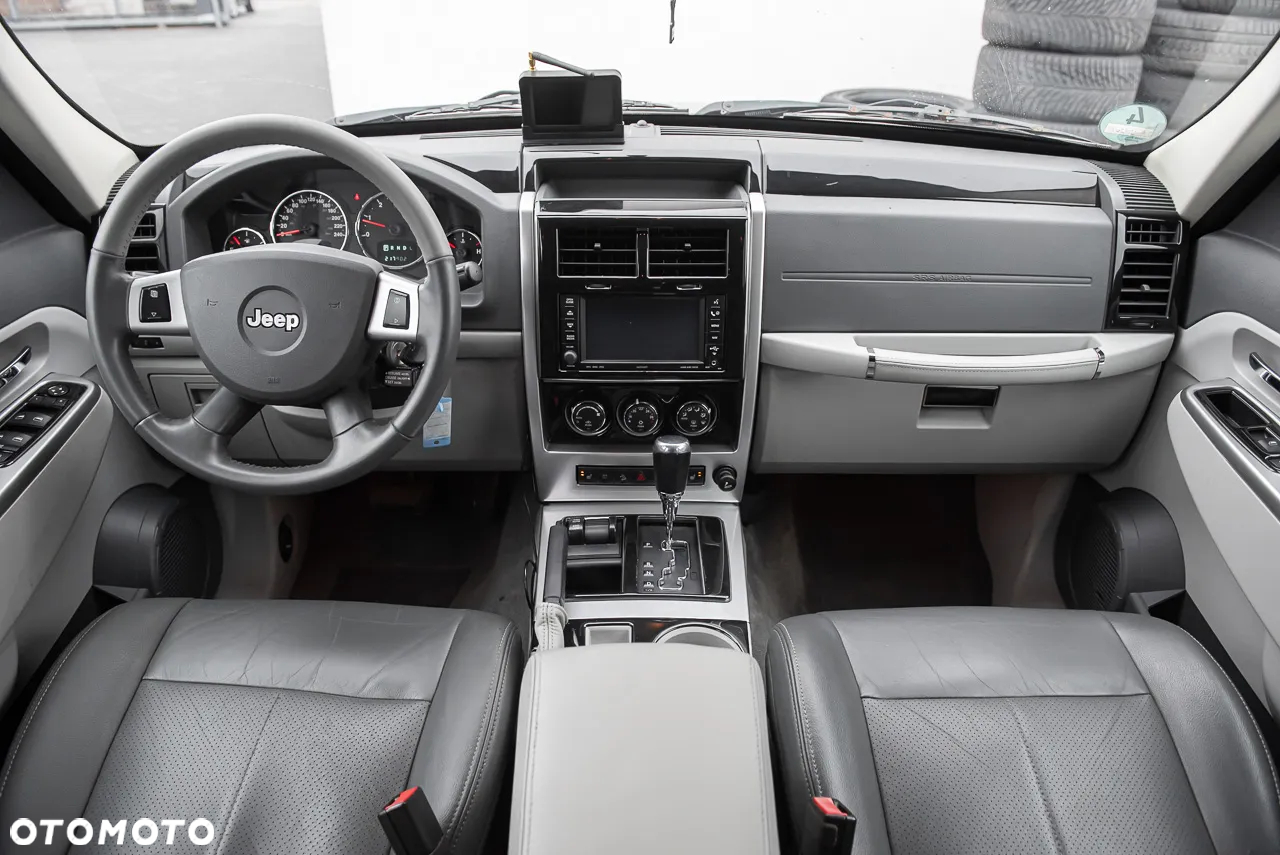 Jeep Cherokee 2.8 CRD DPF Automatik Limited - 27