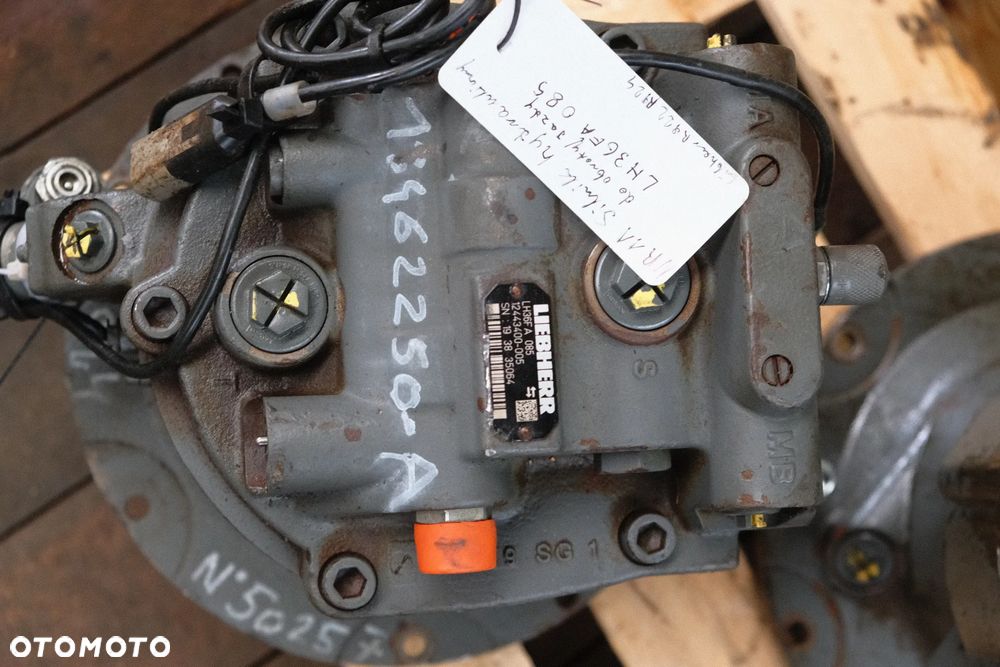 Silnik Hydrauliczny obrotu Liebherr  LH36F do R922 R924 LH 36 - 6