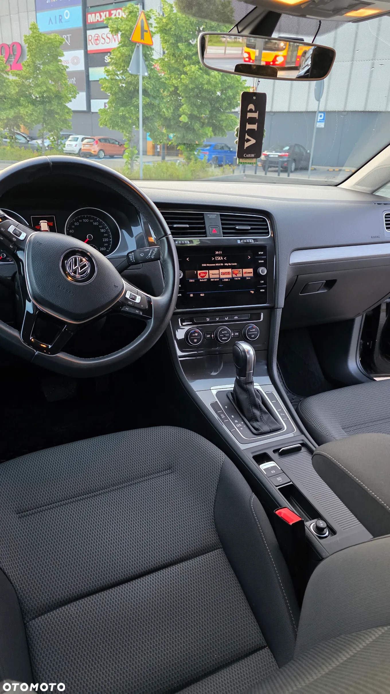 Volkswagen Golf VII 1.5 TSI BMT Comfortline DSG - 23
