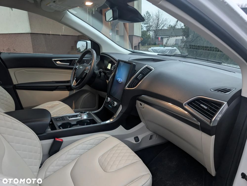 Ford Edge 2.0 EcoBlue Bi-Turbo 4x4 Titanium - 13