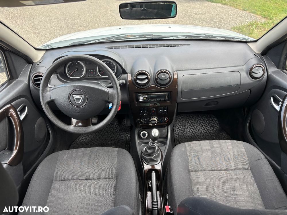 Dacia Duster 1.5 dCi 4x4 Laureate - 10