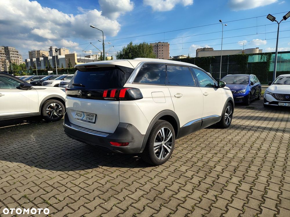 Peugeot 5008 1.6 BlueHDI Allure S&S EAT6 - 4