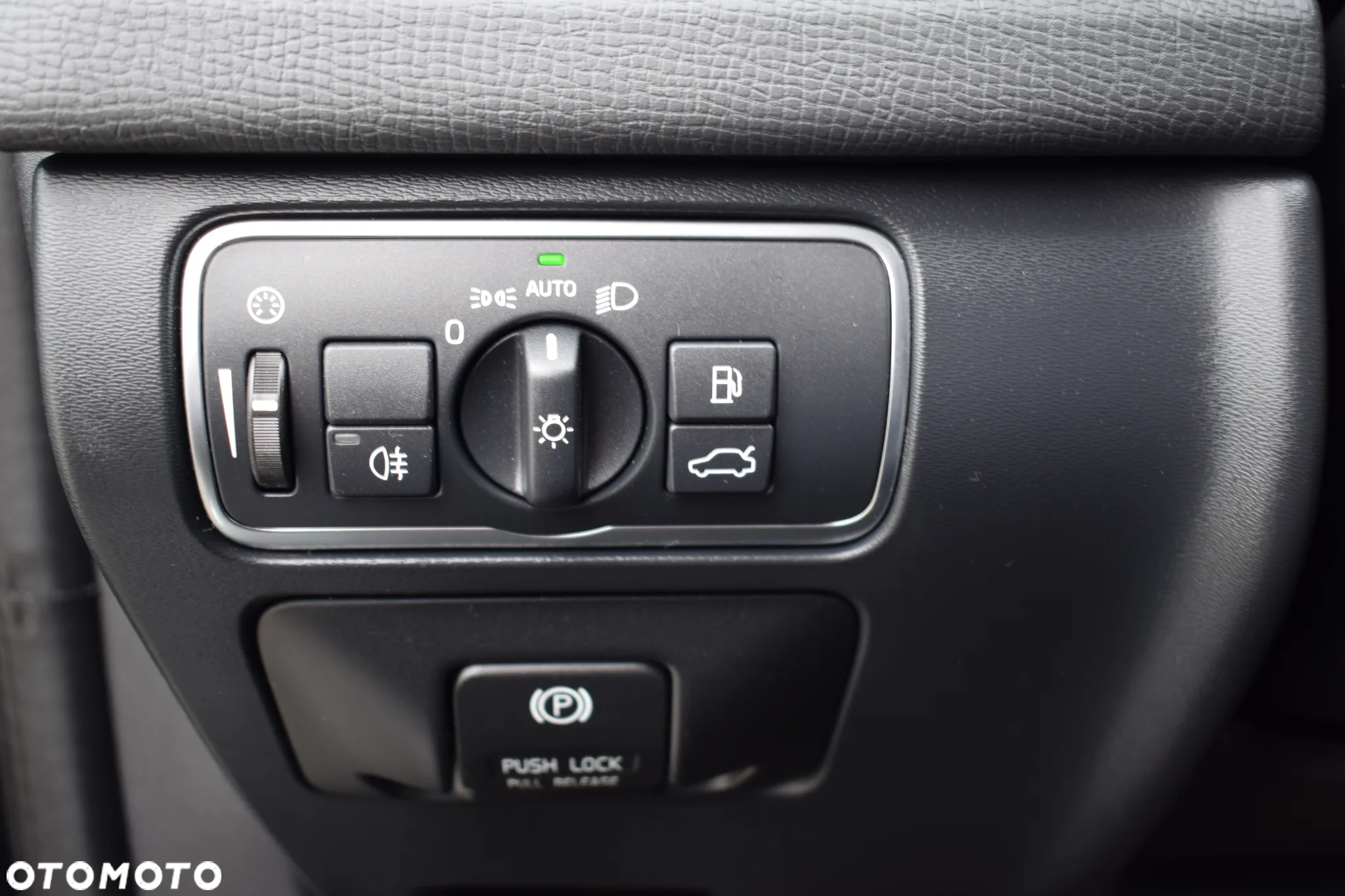 Volvo XC 60 - 23