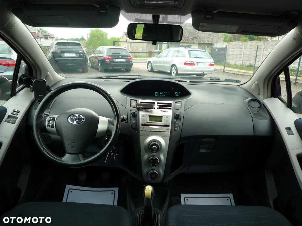 Toyota Yaris 1.4 D-4D Cool - 18