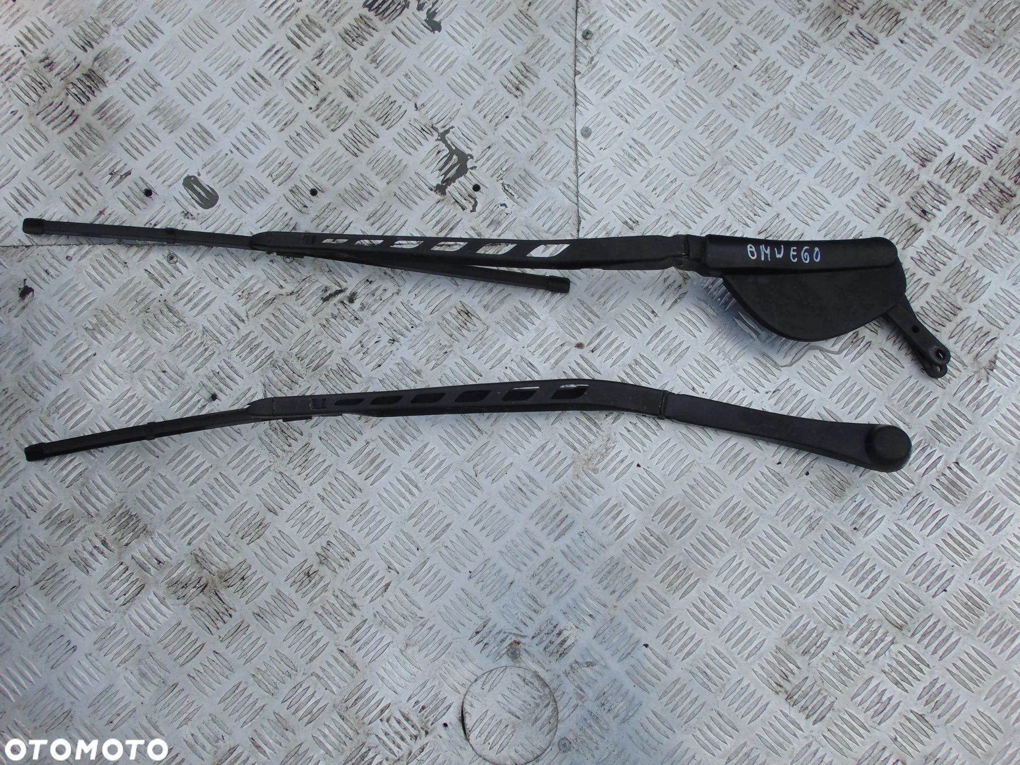 Ramiona wycieraczke bmw e60 - 1