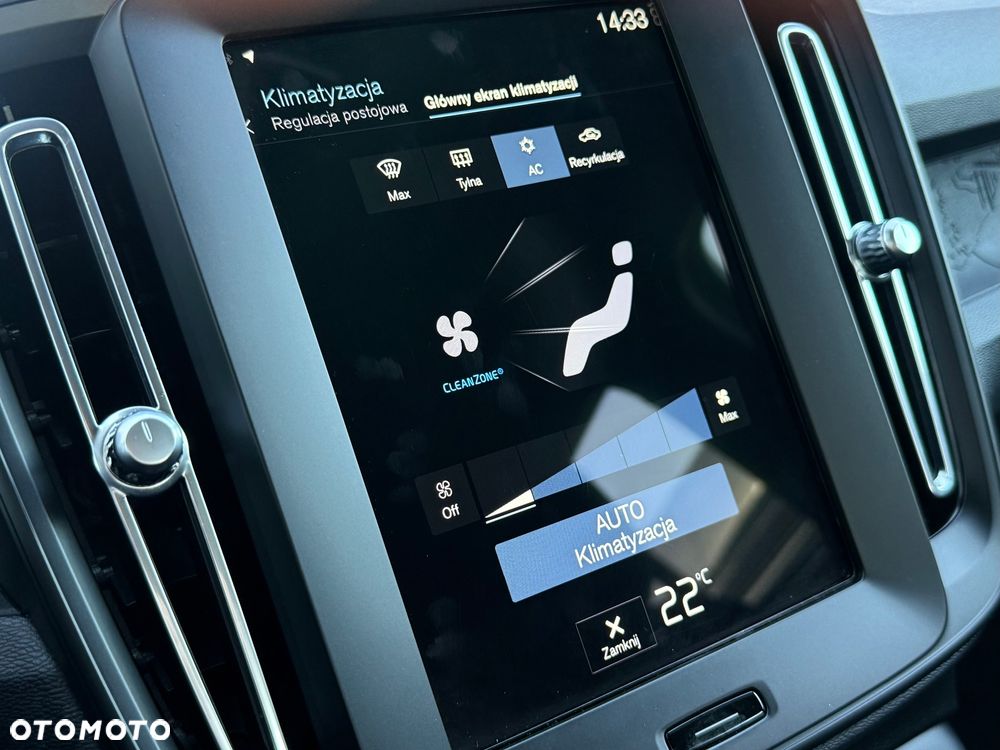 Volvo XC 40 T2 Momentum Core - 34