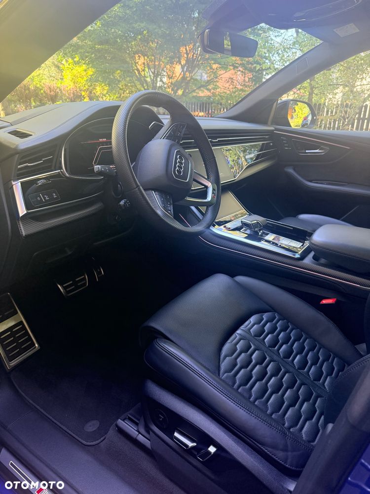 Audi RS Q8 - 12
