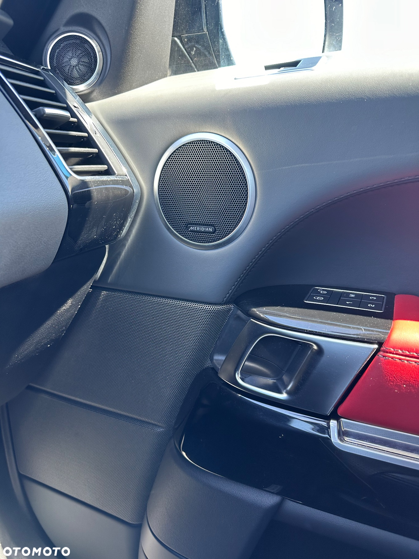 Land Rover Range Rover Sport S 3.0 SD V6 HSE - 17