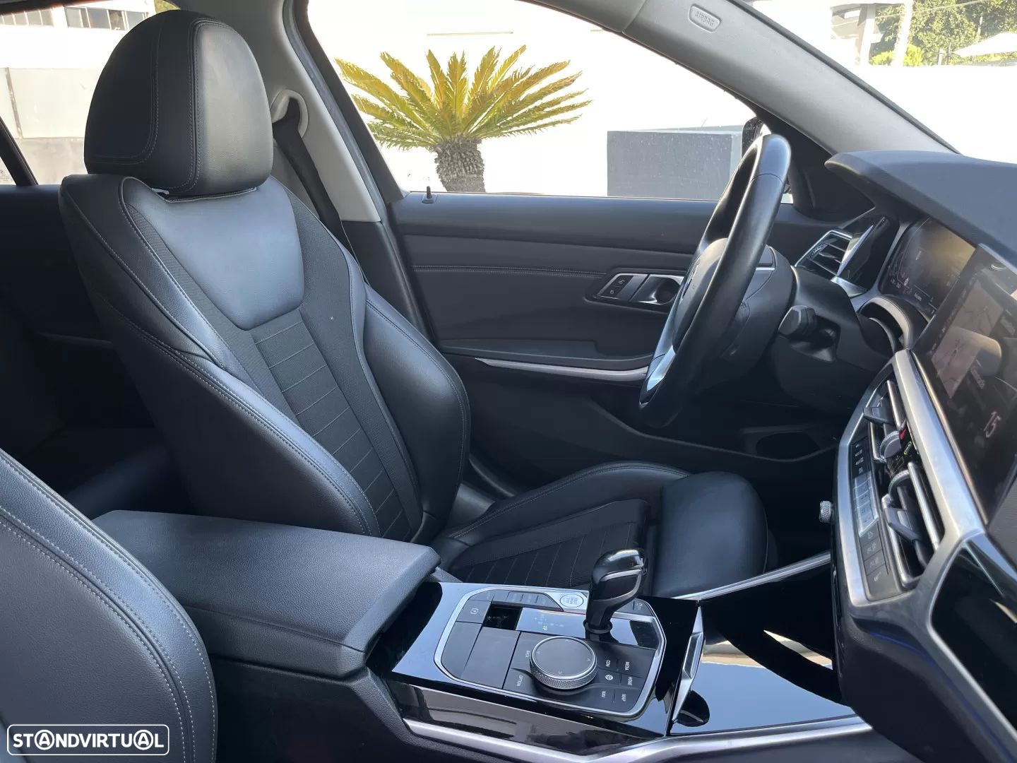 BMW 320 d Touring Line Sport Auto - 38